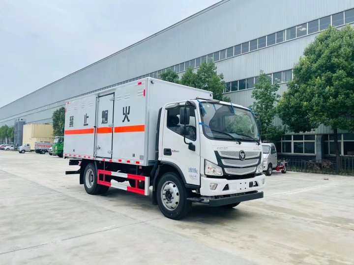 福田歐馬可（5.2米）6.8噸腐蝕性物品廂式車